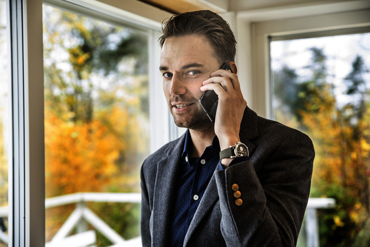 Varför tar inte politikerna ansvar för de problem som uppenbarar sig?